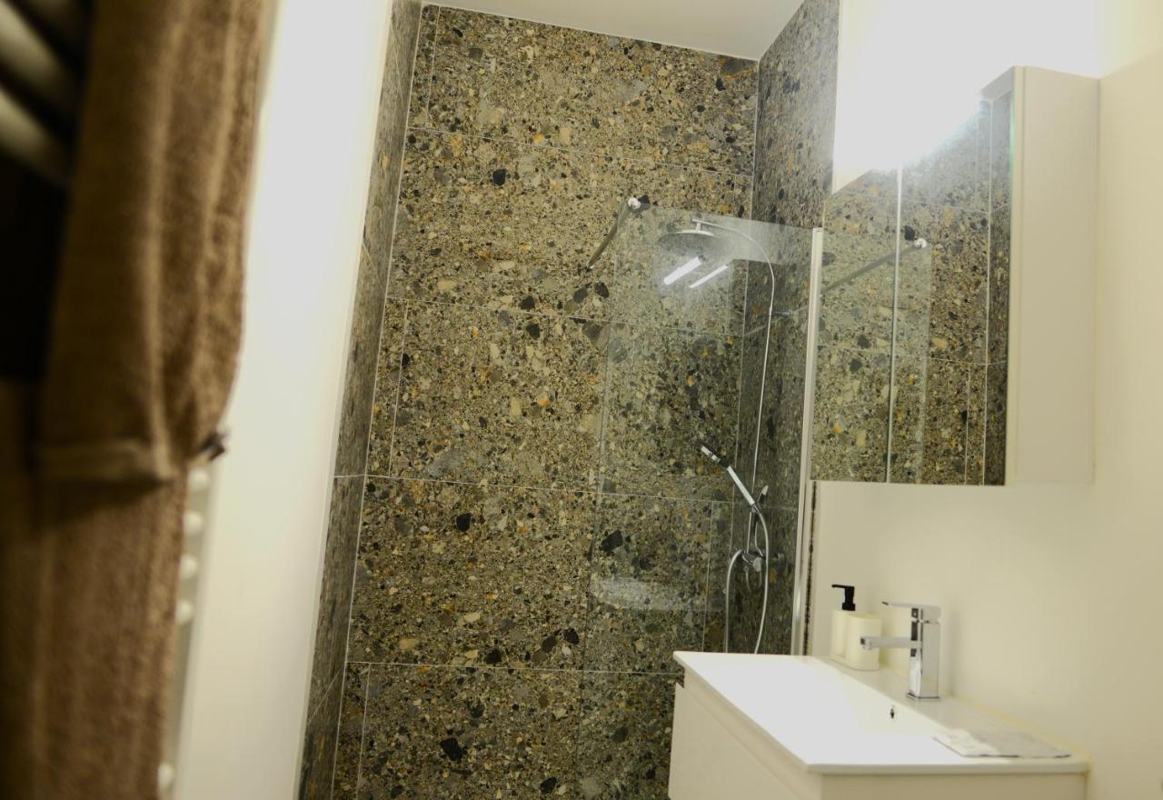 National City Apartments แอนต์เวิร์ป ภายนอก รูปภาพ